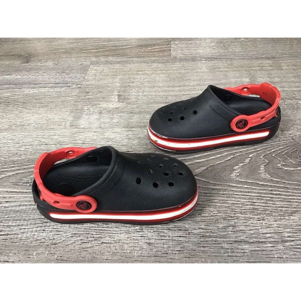 Crocs Star Wars Darth Vader C9 Shoe Clogs Childs Size 9 Black/Red Disney Slip On